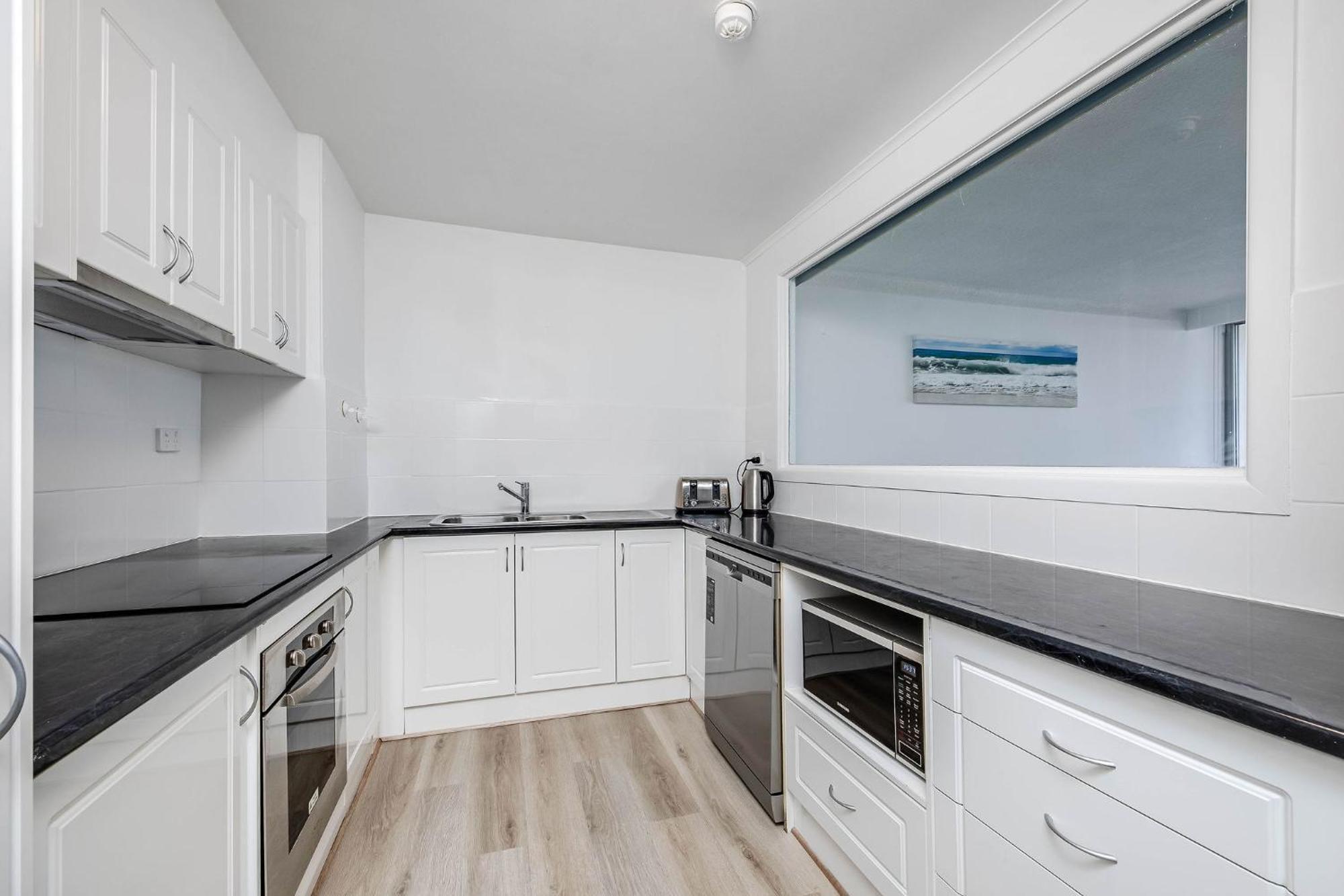 Condor Apartments By Gold Coast Premium Exterior photo