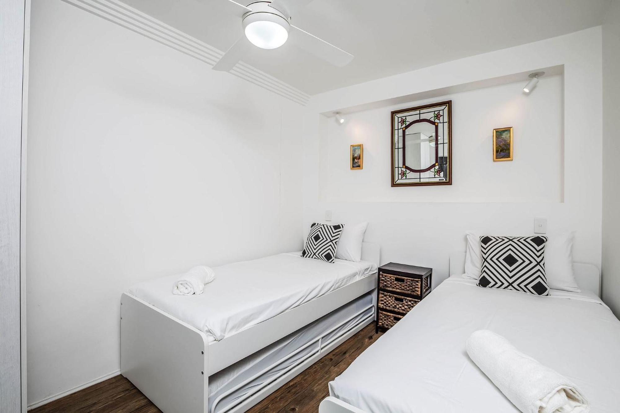 Condor Apartments By Gold Coast Premium Exterior photo